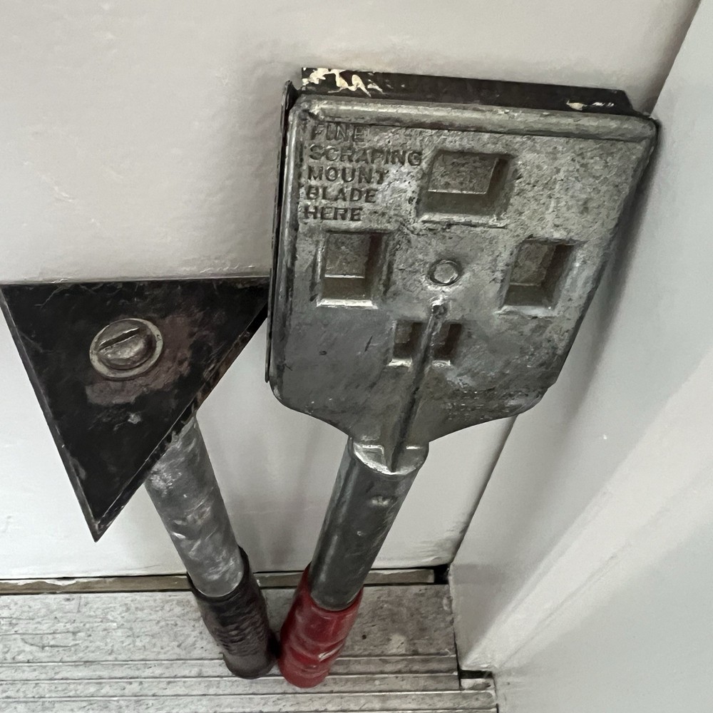 2-piece ALLWAY F42 Scraper Triangular Corner Bundle Vintage Heavy Duty USA Made