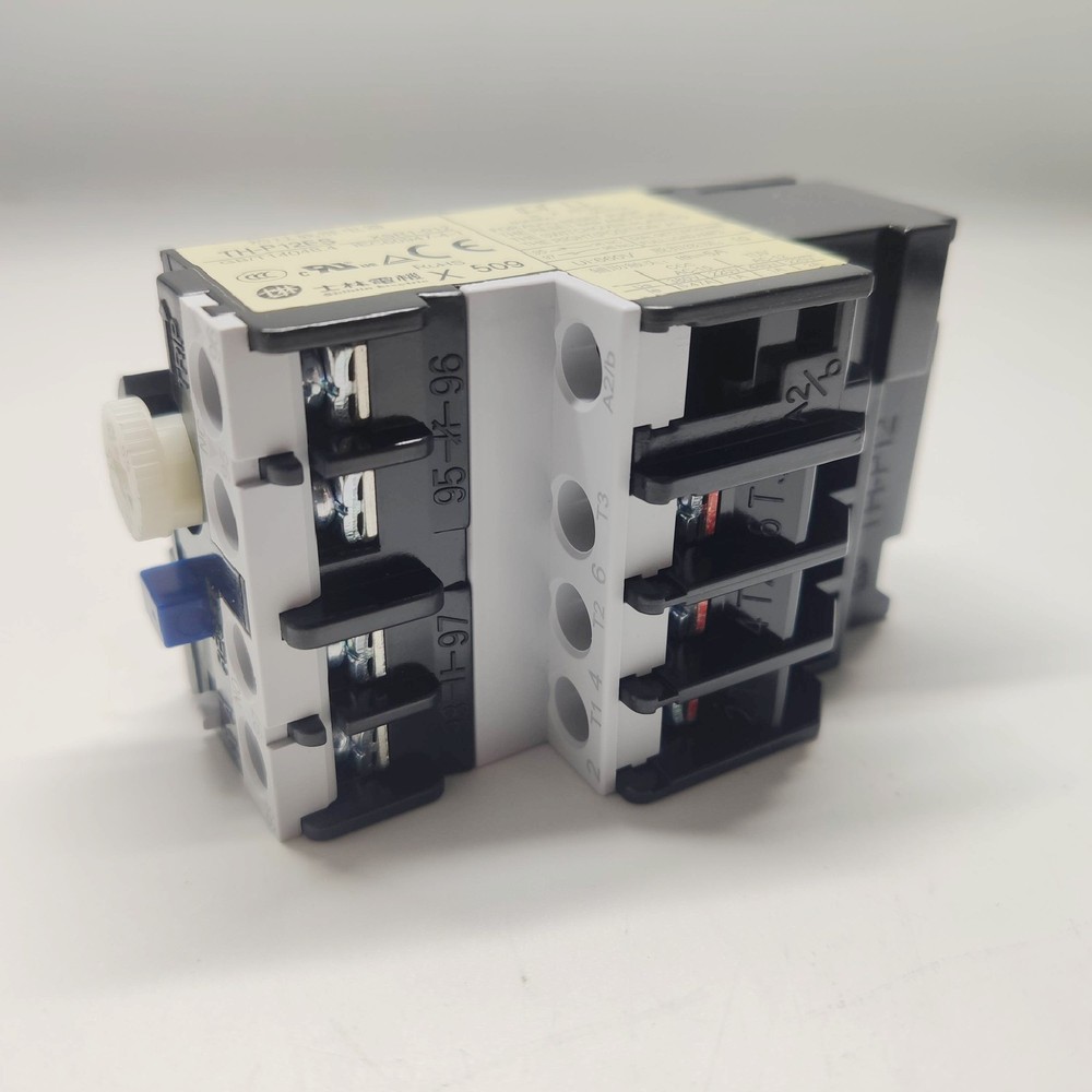 1PC thermal overload relay, Amp range: 0.9 ~ 1.5A TH-P12ES 1.2A TH-P12E