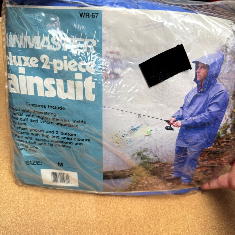 Rainmaster deluxe 2 piece rain suit WR-67