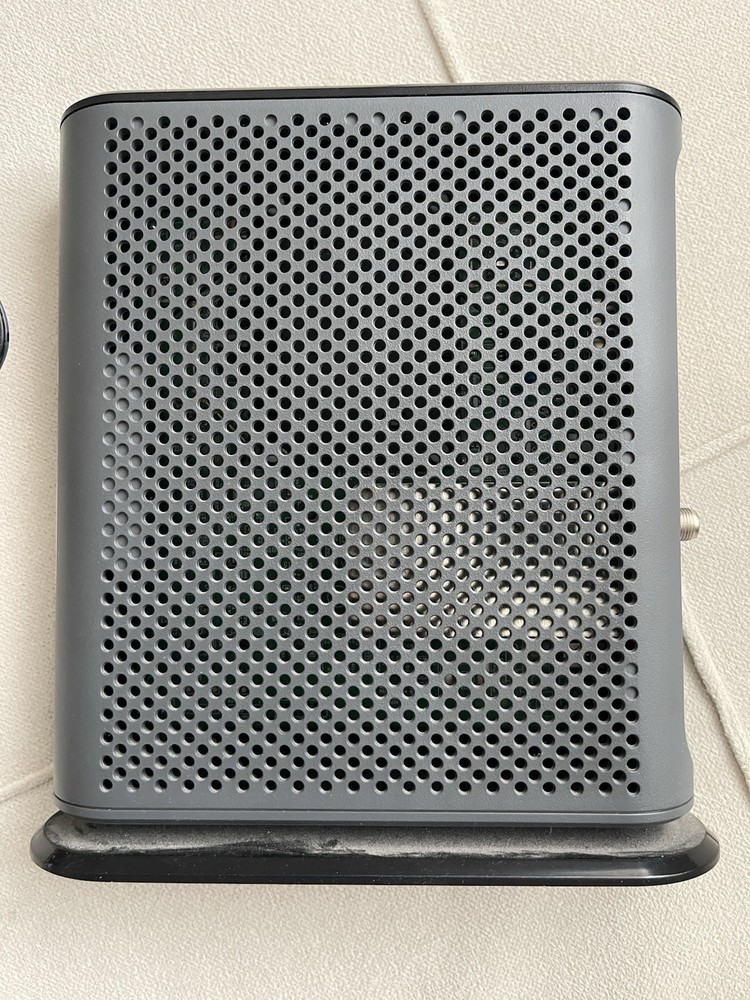 Motorola MB8611 Cable Modem- Gray