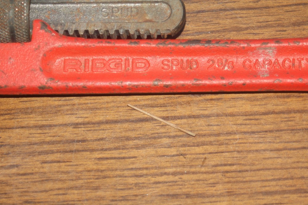 RIDGID SPUD 2-5/8" Heavy Duty Pipe Wrench