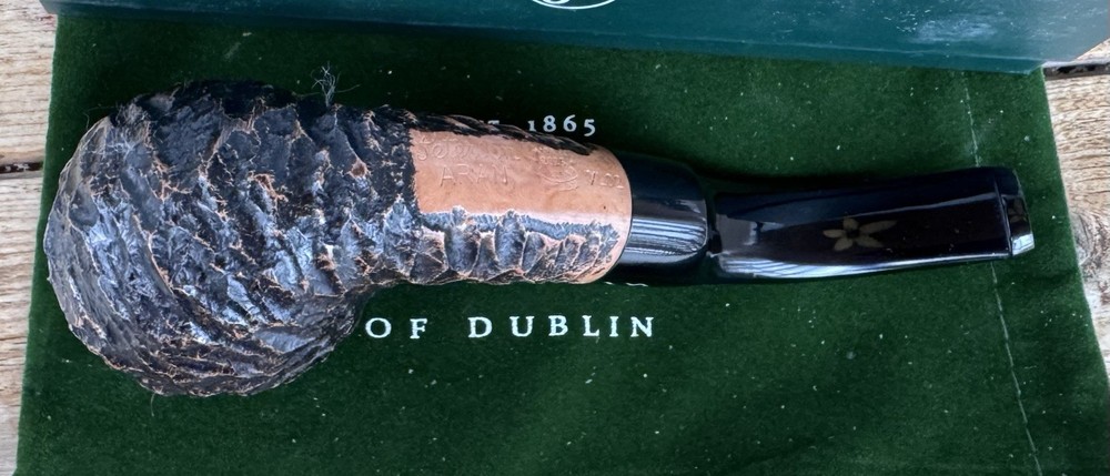 Peterson Aran Rusticated (XL02) Fishtail Pipe - New