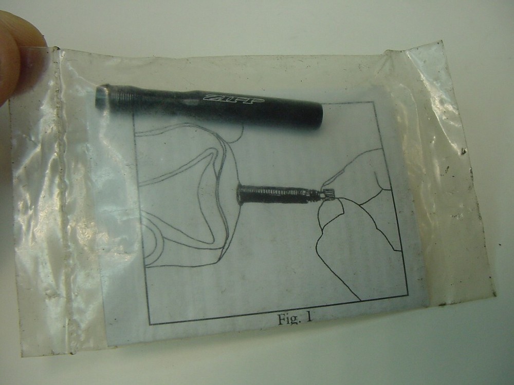 NEW SEALED - ZIPP WHEEL VALVE