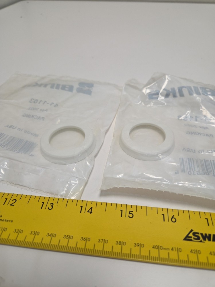Binks 41-1153 Packing Lot Of 2
