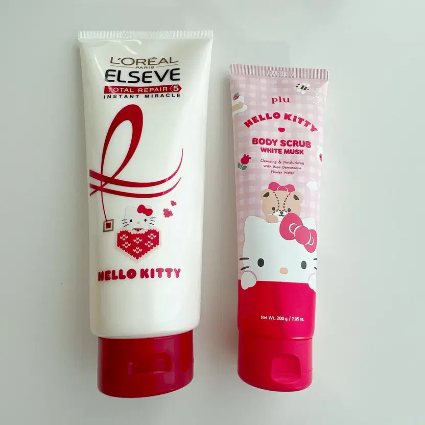 Hello Kitty Scrub Set 2 Pieces New