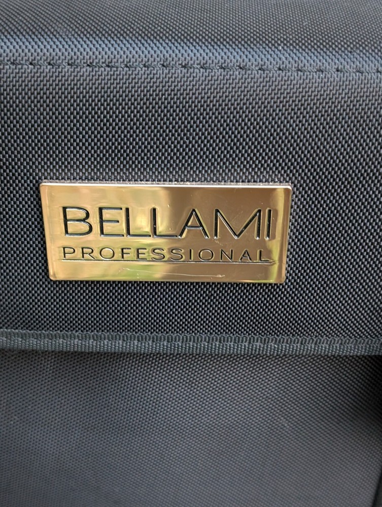 Bellami Professional Case - 23 X 15 Inch Rolling w/ Telescoping Handle - Clean