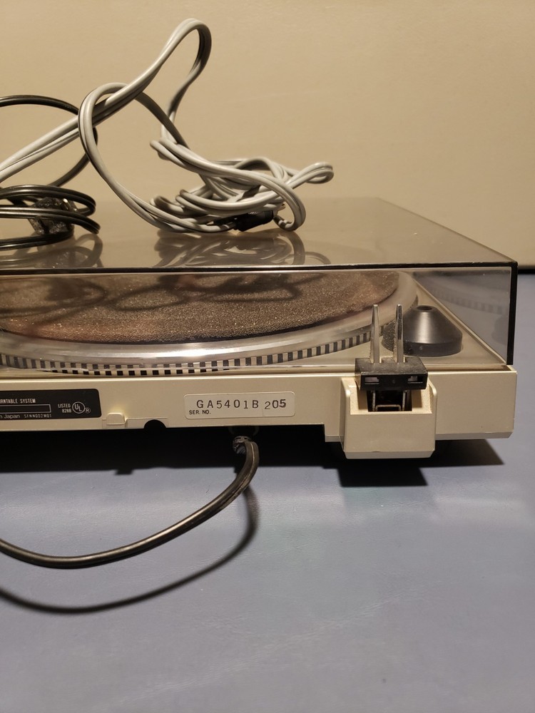 Technics SL-QD2 Direct Drive Automatic Turntable Turns On Excellent Condition