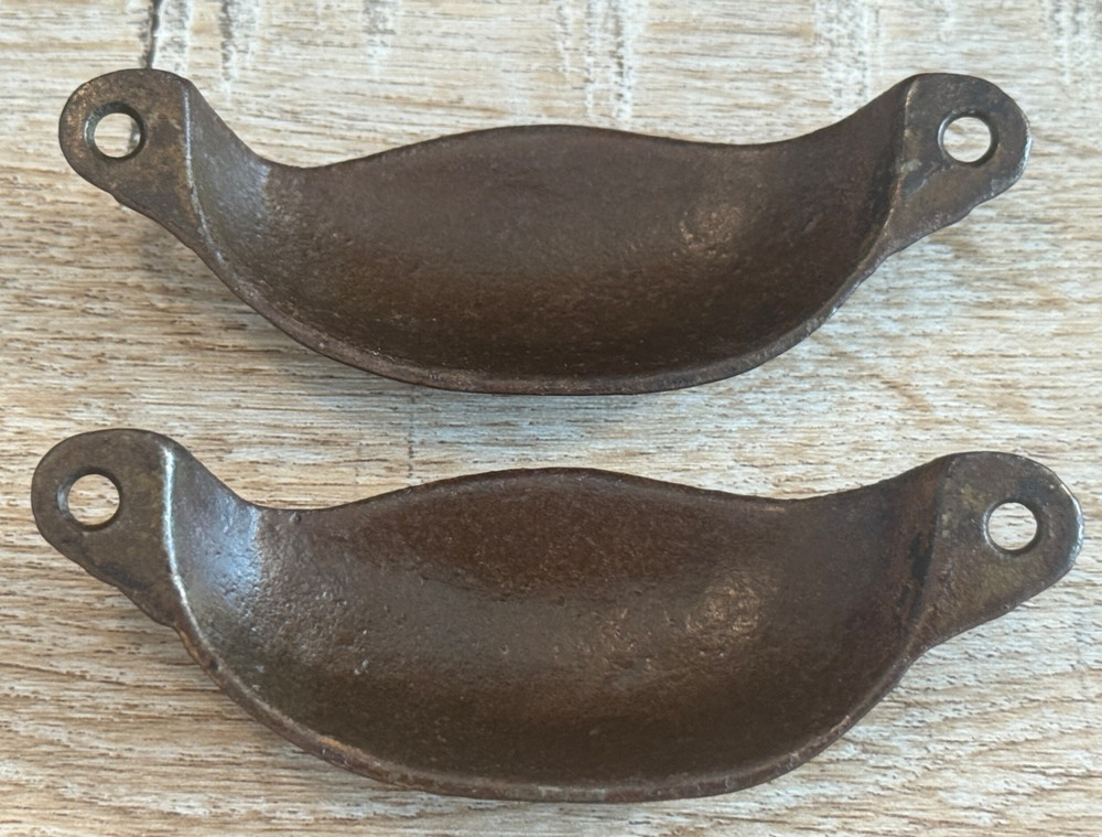 X2 ANTIQUE ORNATE METAL CUP HANDLES PULL HANDLES