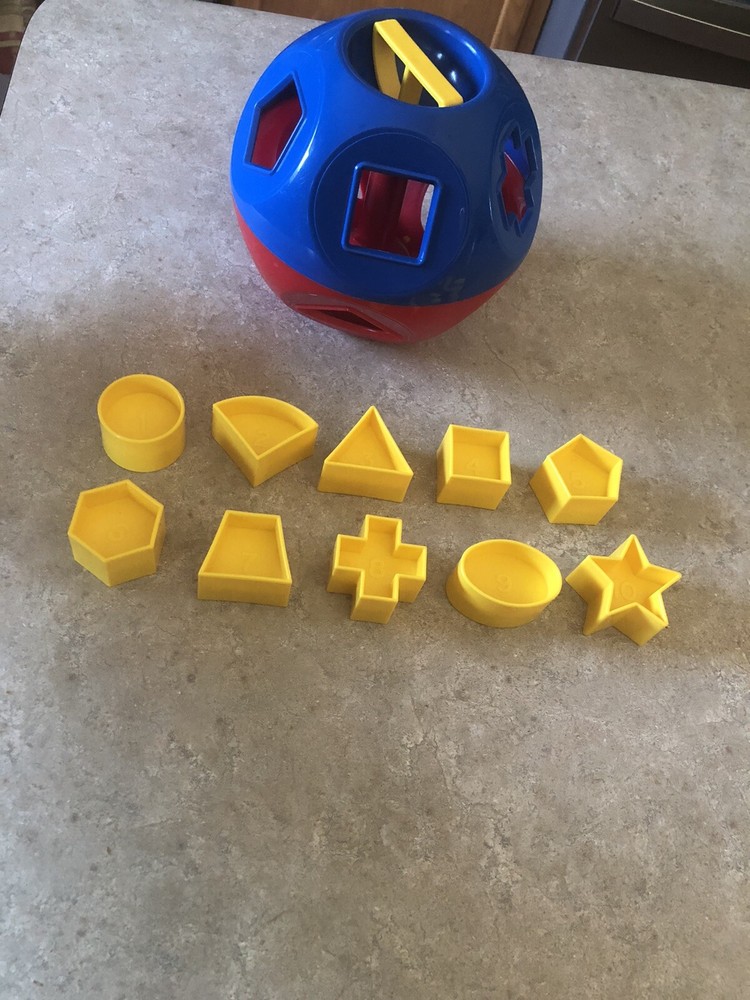 Tupperware Shape O Toy EUC!