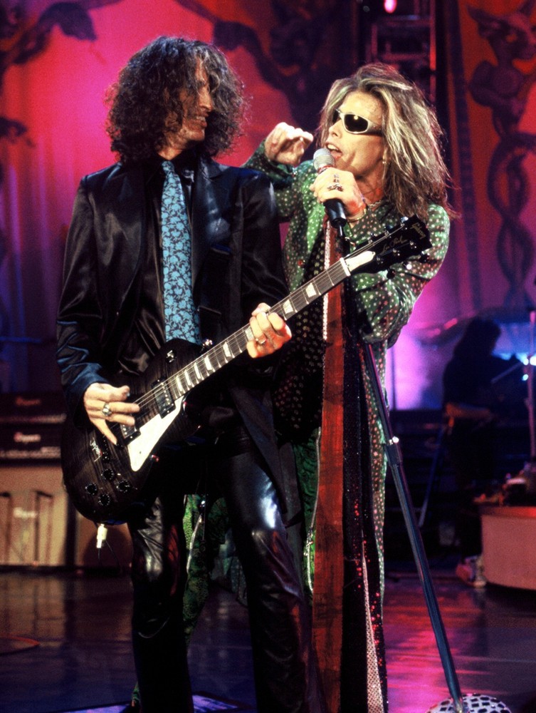 AEROSMITH  8X10   PHOTO K5416