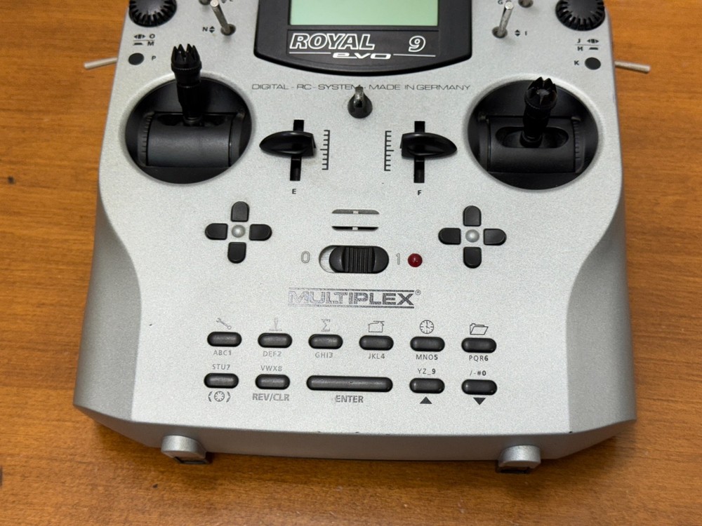 Multiplex Royal Evo 7 HFMS-72 Digital RC System Transmitter, No Antenna/Battery