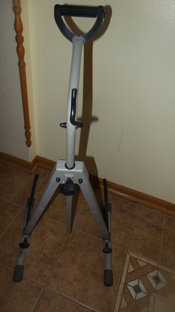 Quality Ingles Cello Stand fullsize ,Unused