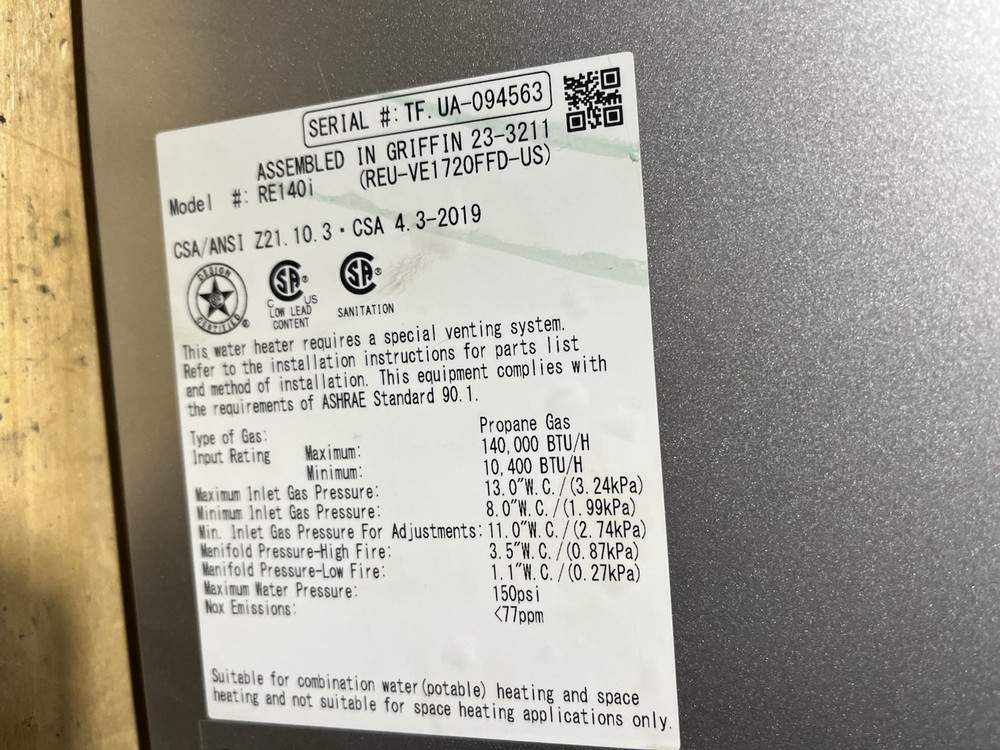 Rinnai RE140iP Indoor Tankless Water Heater 140k BTU Propane Gas (B-19 #1675)
