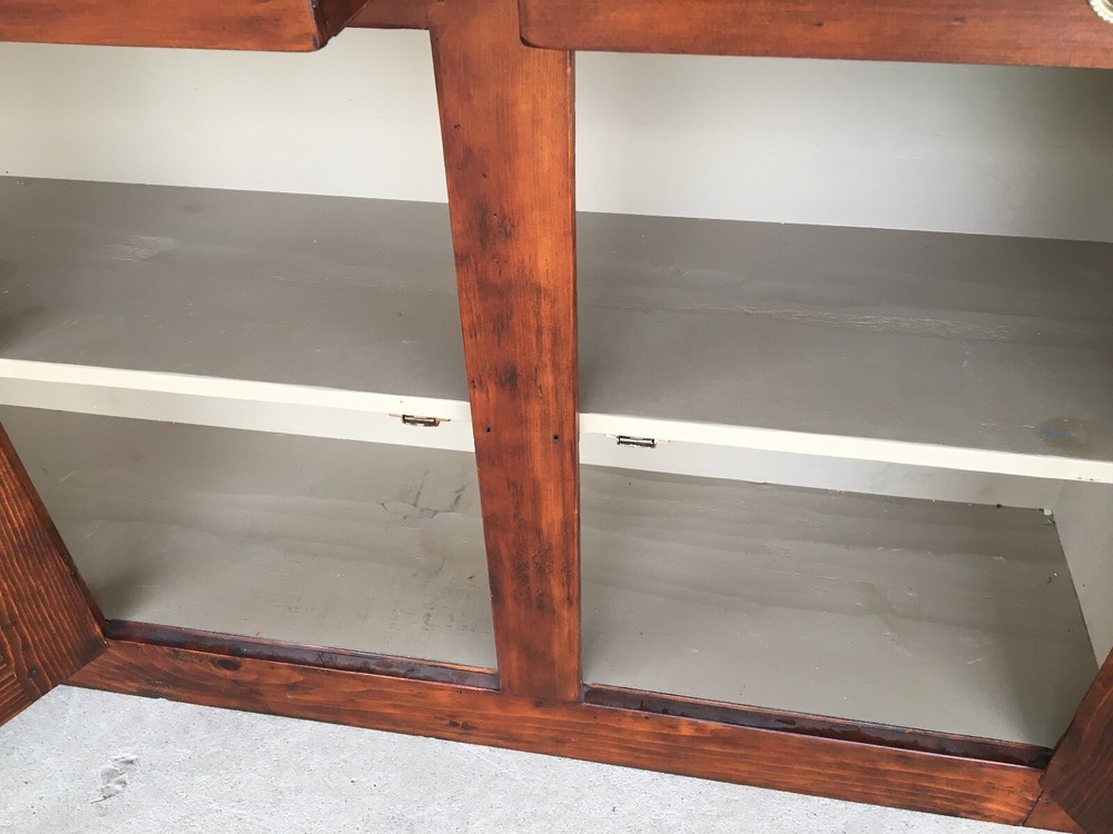 BUCKS COUNTY COLLECTION RUSTIC KNOTTY PINE BUFFET - SIDEBOARD