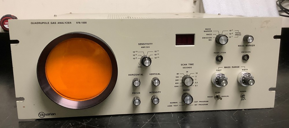 Varian Quadrupole Gas Analyzer 978-1000