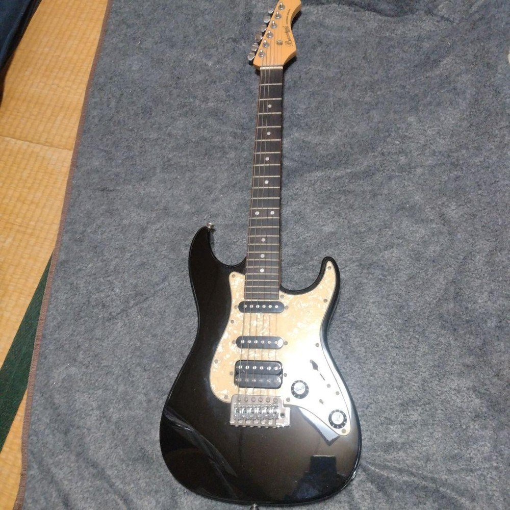 Bacchus SSH coil tap equipped model electric guitar