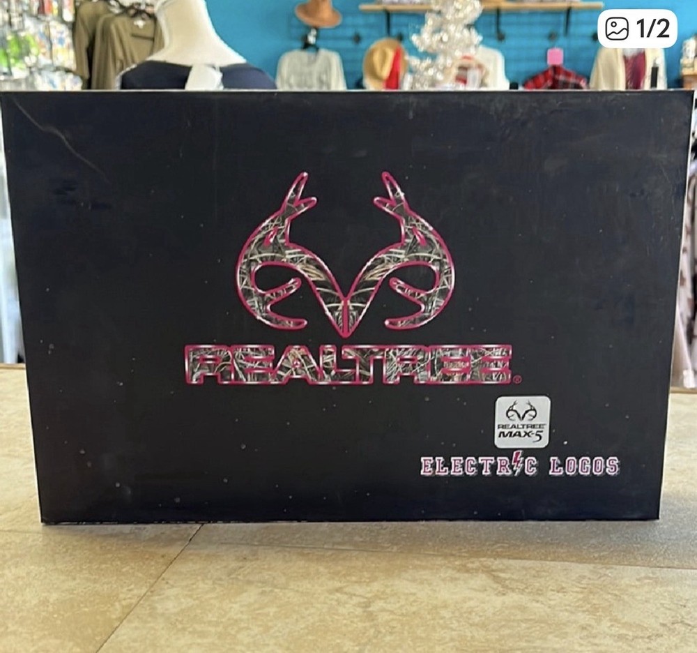 Realtree Electric Logo Light Up Sign