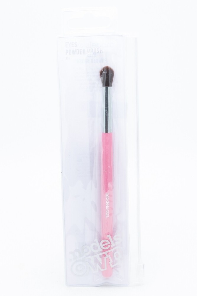 Model’s Own Eyes Powder Brush E5
