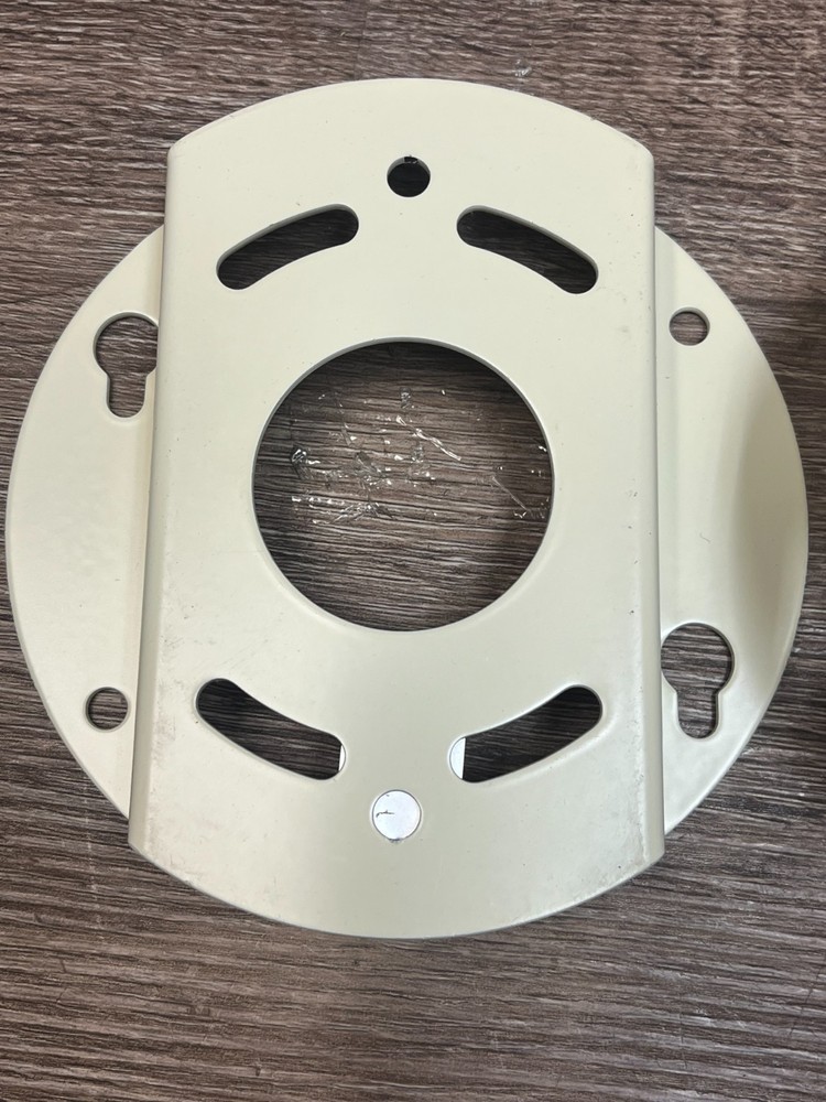 Hanwha SBP-302CMS Swivel Adapter ONLY + Hardware 3pc