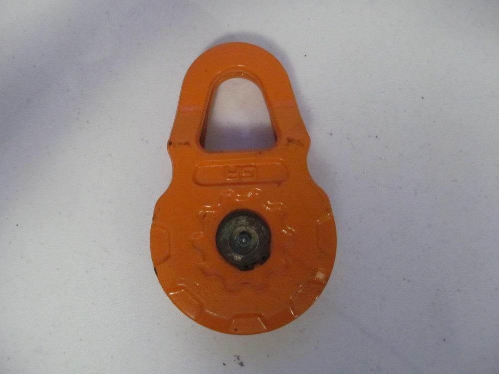 Snatch Block Pulley 22000 lbs Heavy Duty winch. READ THE DESCRIPTION.