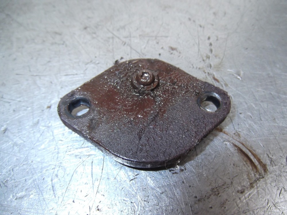 SUZUKI GP100 GEARBOX COVER