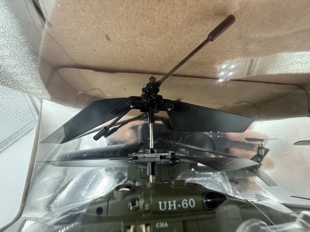 Syma S013 Mini Infrared Helicopter 3 Channel Controller