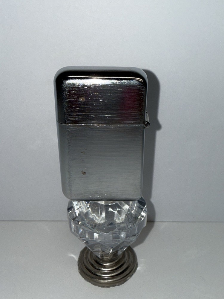 vintage silver tone ronson typhoon Lighter Korea