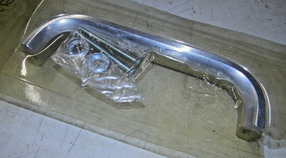 Satin Aluminum  7.5" Oval 1" Wide Solid Handle Pull Push