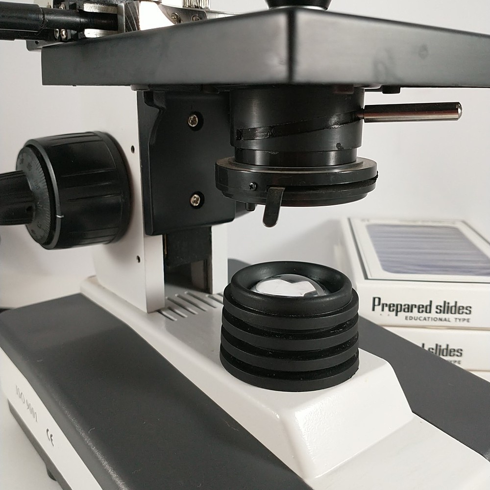Sonlight Ultra Microscope