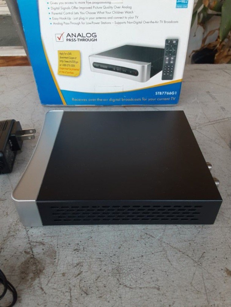 RCA Digital To Analog Converter Box