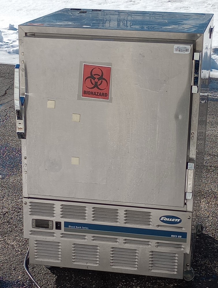 Follett Rolling Lab Fridge, Model REF5-BB.