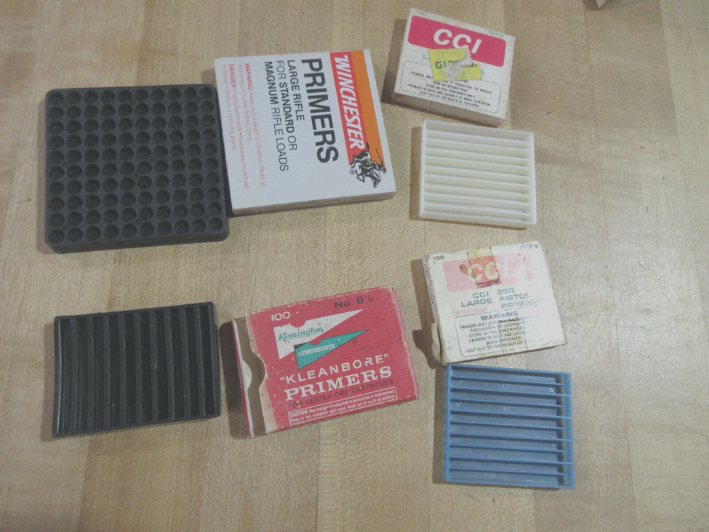 4 empty primer boxes Winchester Remington CCI   (W16)