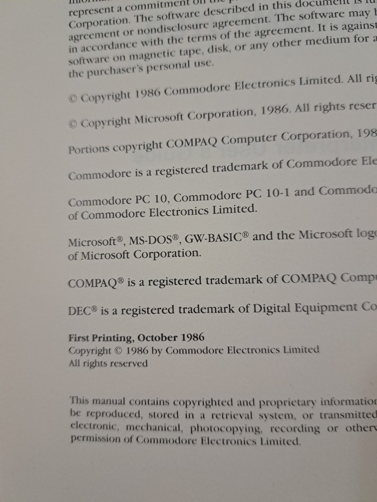 VTG 1986-User's Guide PC 10/20/40 A 2000-GW-Basic 3.2 Commodore