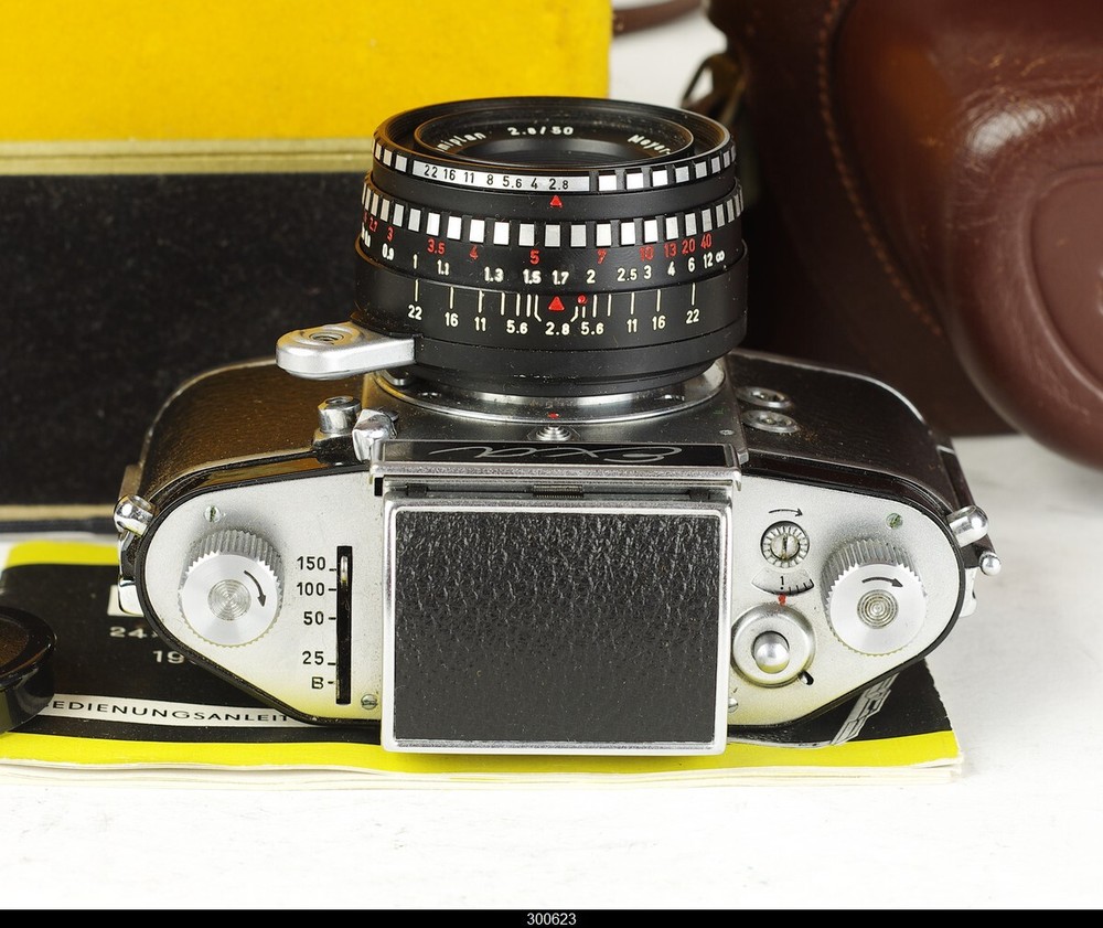 Ihagee Exa Ia With Meyer Domiplan 2,8/50mm Mint-