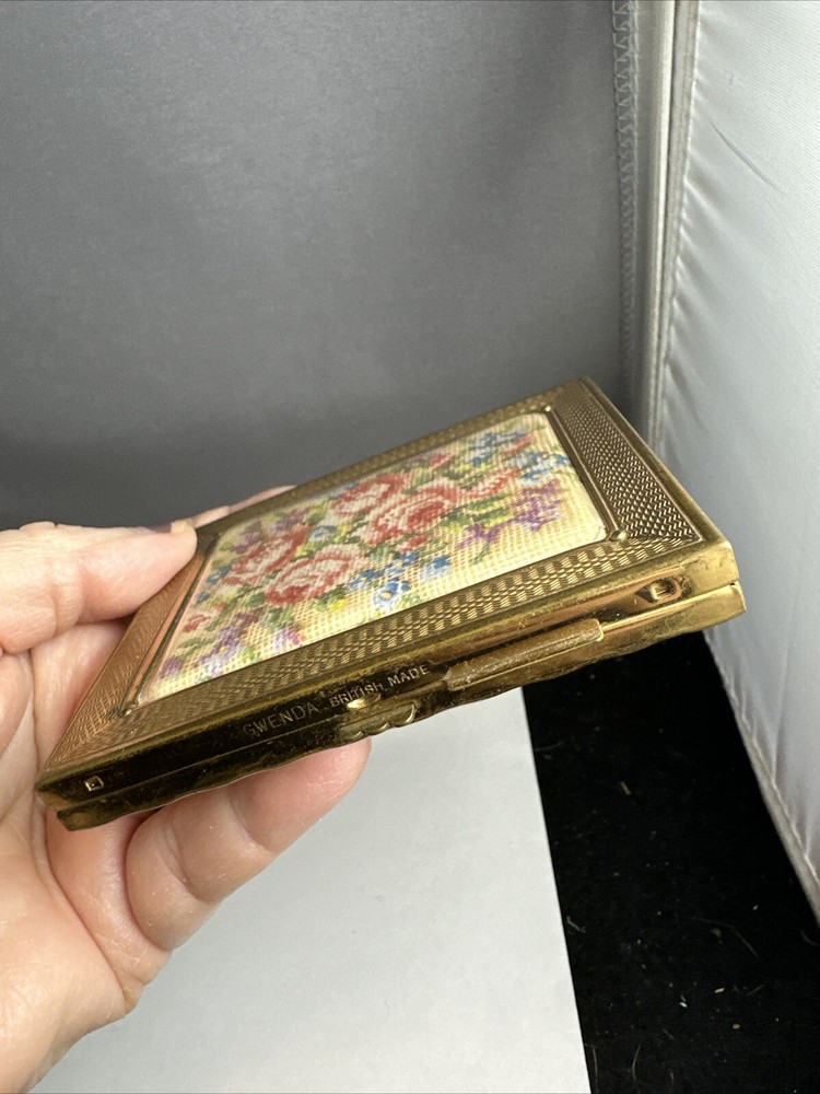 Gwenda British Made Cigarette Case