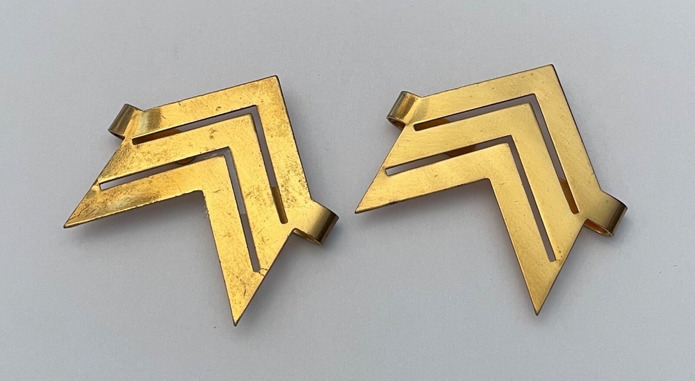 Metallic Shoulder Grades. Sergeant Chief. K1 (L52)