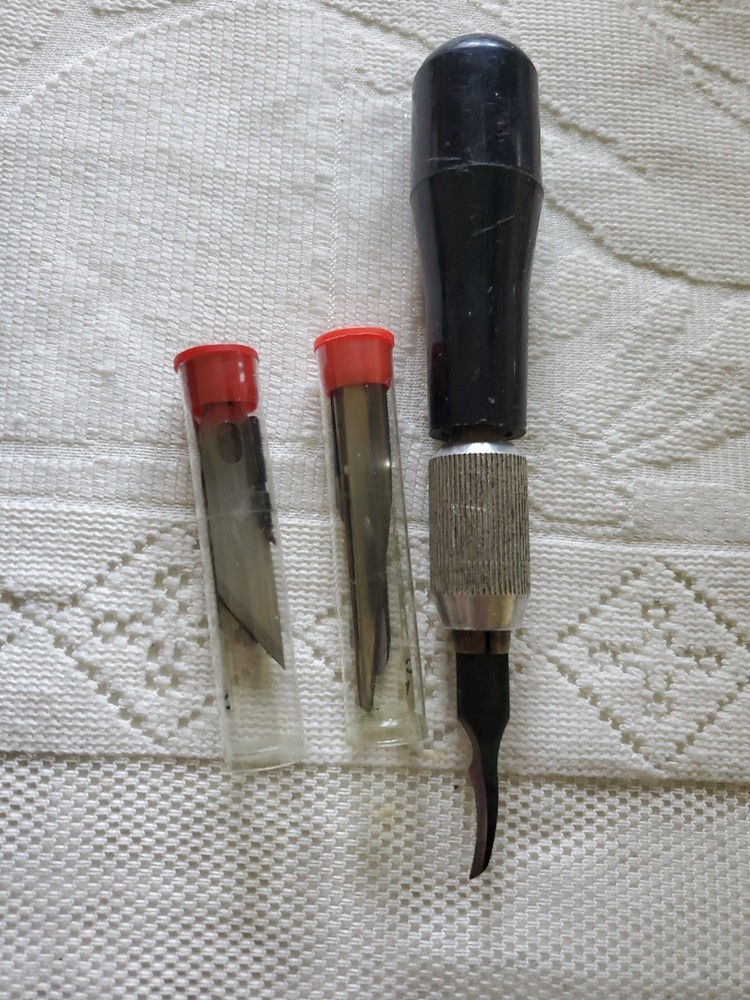 Whittling / Carving Set, Handle, Case