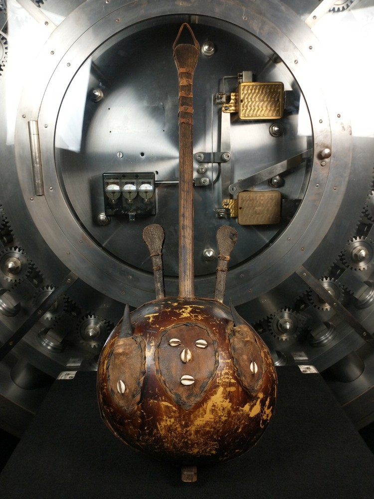 African Calabash Gourd Guitar