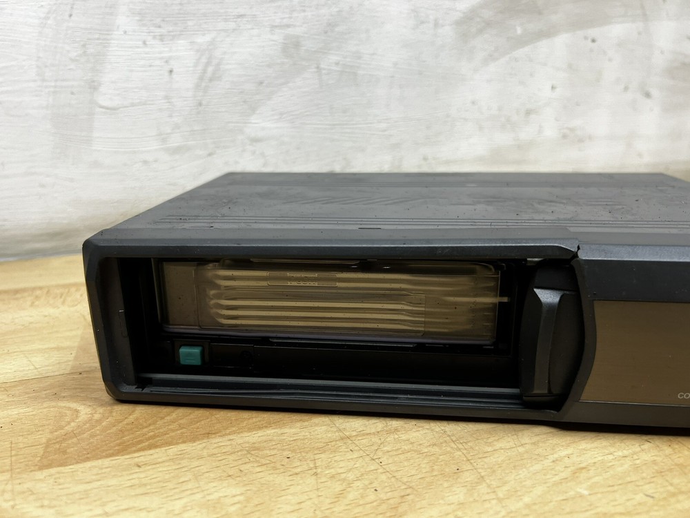 BMW E46 3 SERIES Alpine 6 Disc CD Multi Changer CHM-5630