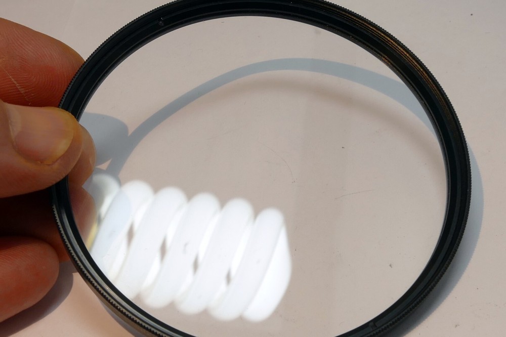 Amazon Basics UV 82mm Filter clear protector