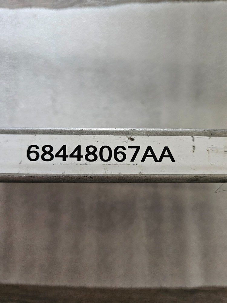 2020-2022 Chrysler Pacifica amplifier