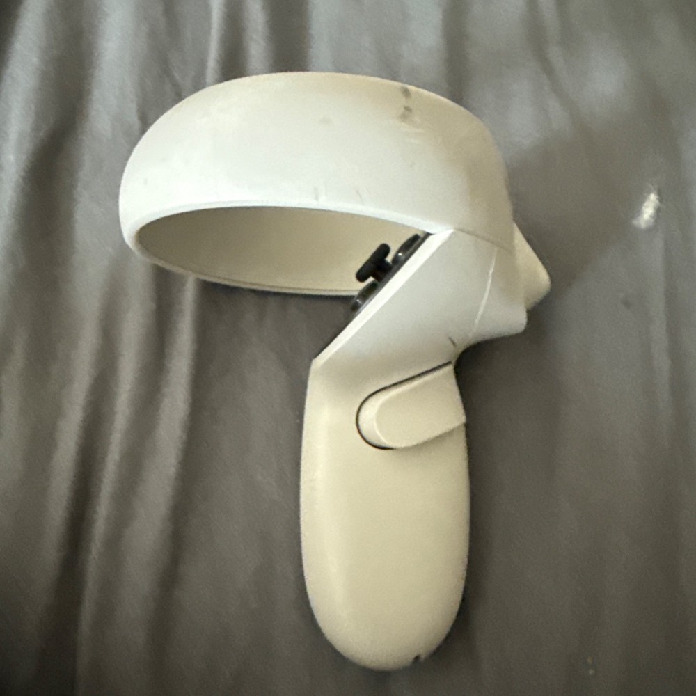 Meta Oculus Quest 2 128GB Standalone VR Headset - White