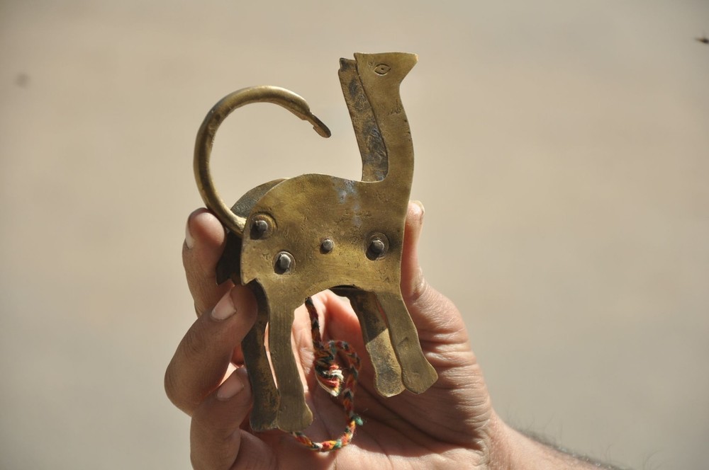 Brass Fine Handcrafted Engraved Unique Camel Shape Padlock