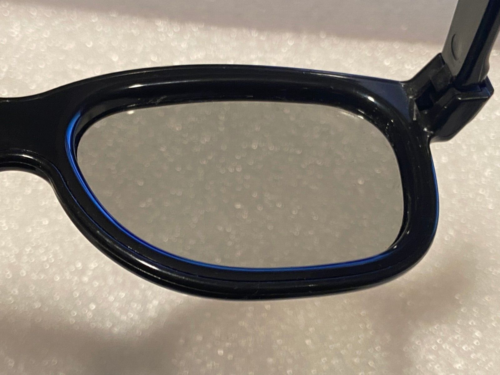 1 Pair Real D 3D Glasses *Pre-Owned/Nice Condition* BT1