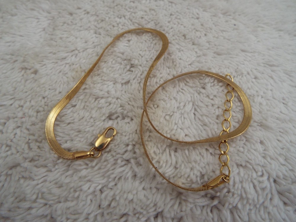 Goldtone Herringbone Chain Necklace (A9)