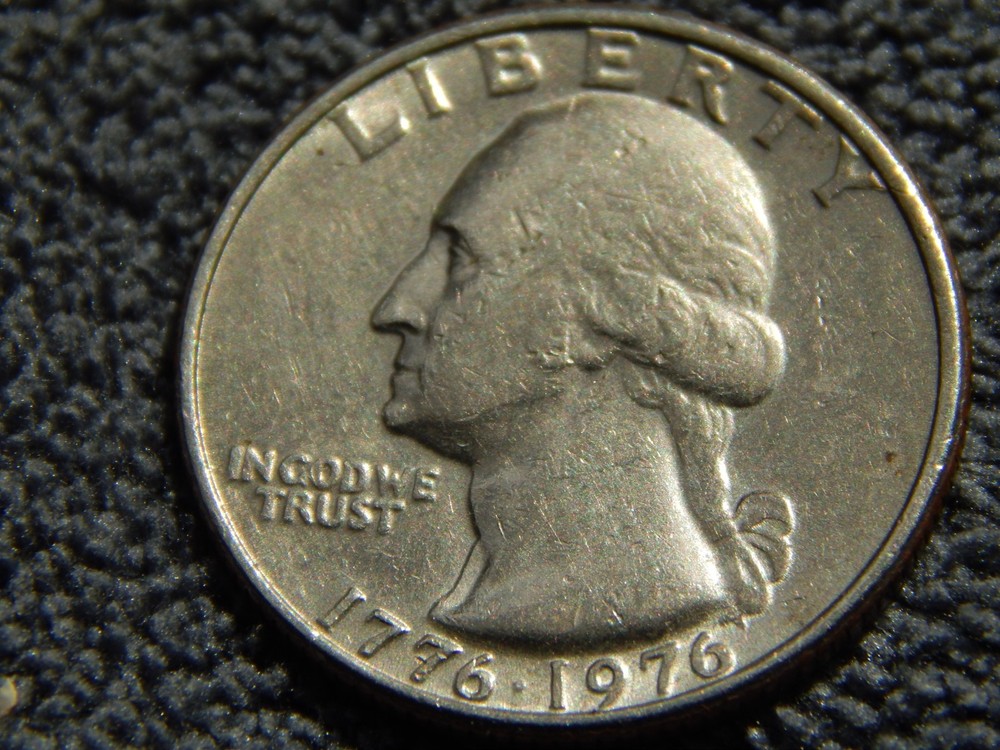 Bicentenial Quarter No Mint Mark Multiple Errors Reverse Side and Obverse side