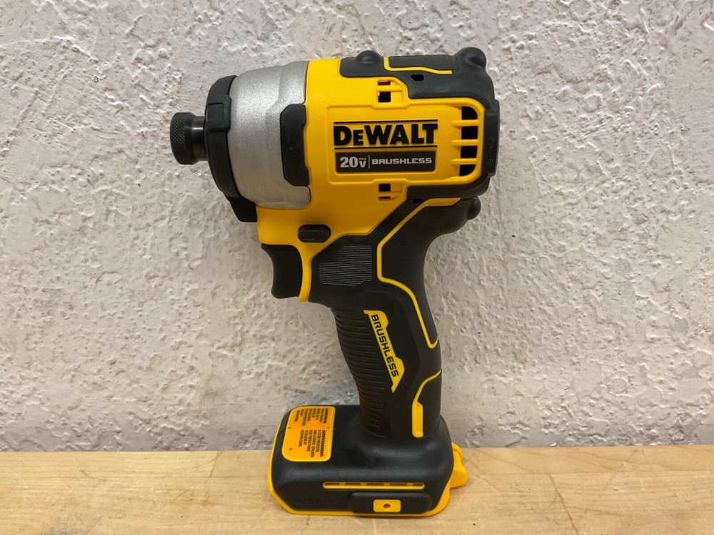 DEWALT DCF809D1 ATOMIC 20V Brushless Cordless Compact 1/4” Impact Driver Kit