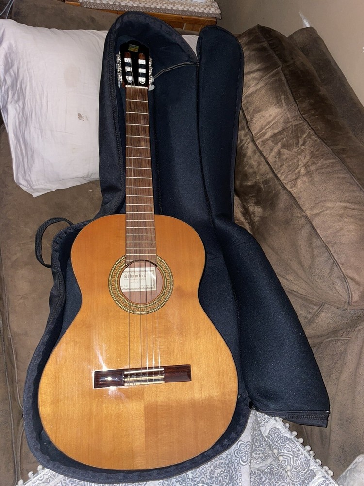 Alhambra 3C Classic Acoustic Guitar