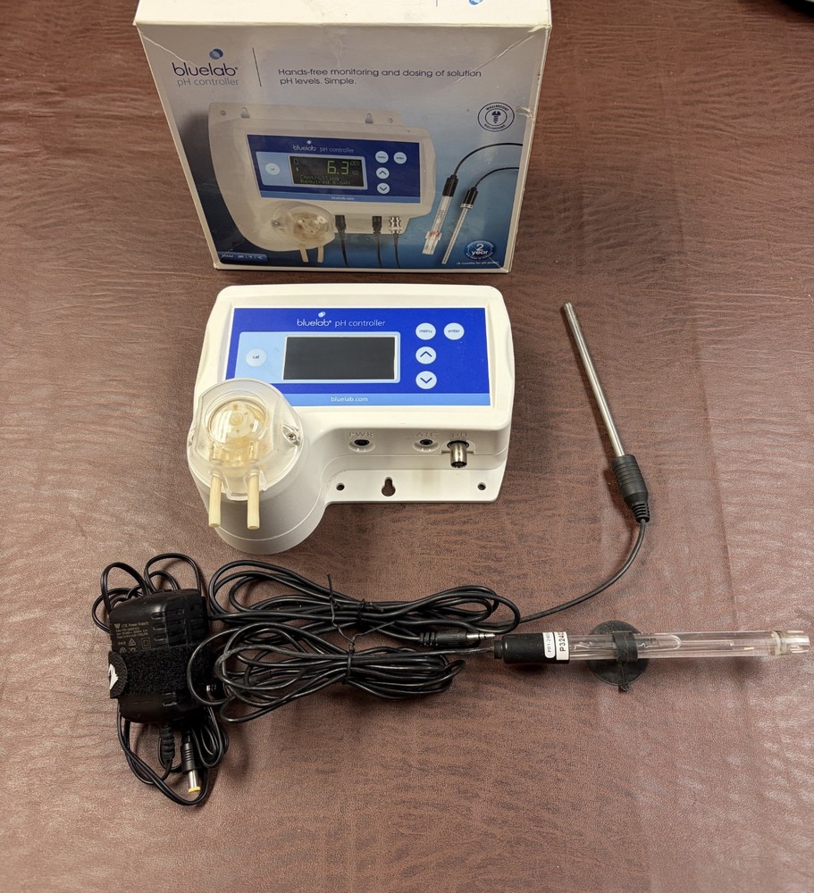 Bluelab pH Controller- monitor automatic ph solution dosing lcd display