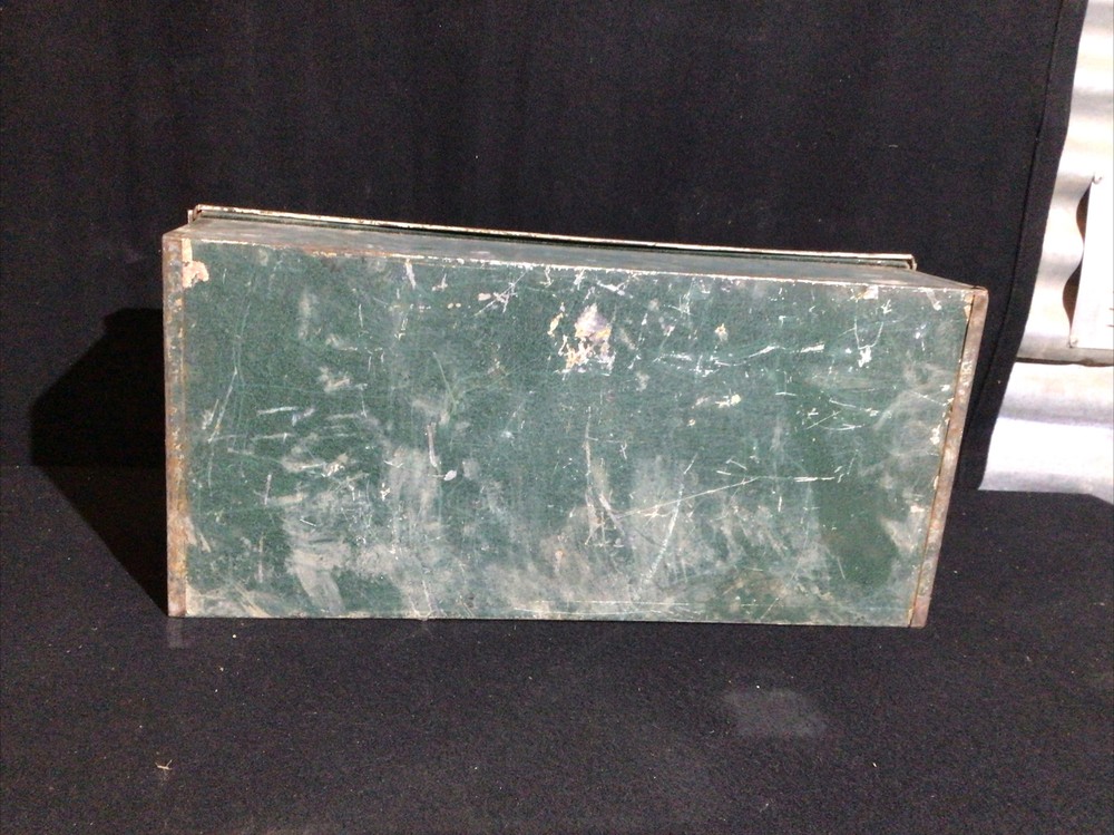Rare Vintage UNO Metal Box